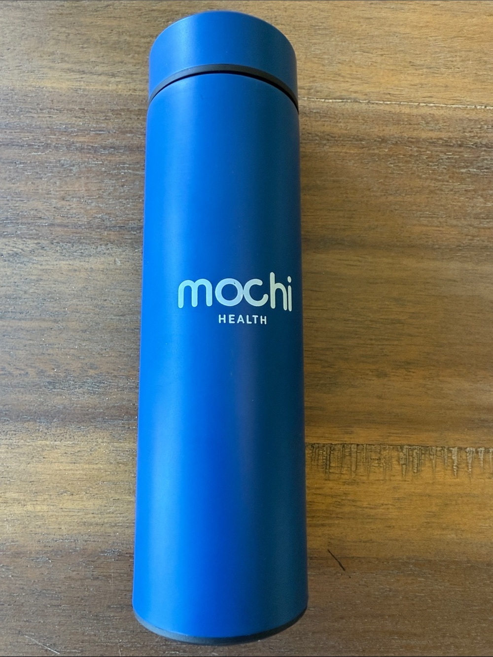 Mochi Health Blue Insulated Drink Bottle with Gel Packs